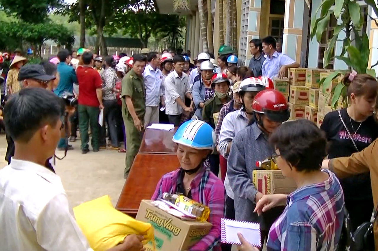 Cuu tro lu lut 08